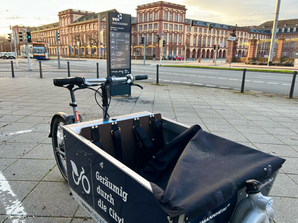 20240220 Vrnnextbike Lastenrad Ma Schloss Pic2 C-vrn Gmbh