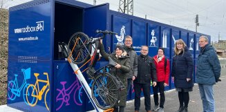 Neue VRNradboxen am Bahnhaltepunkt Böbig in Neustadt